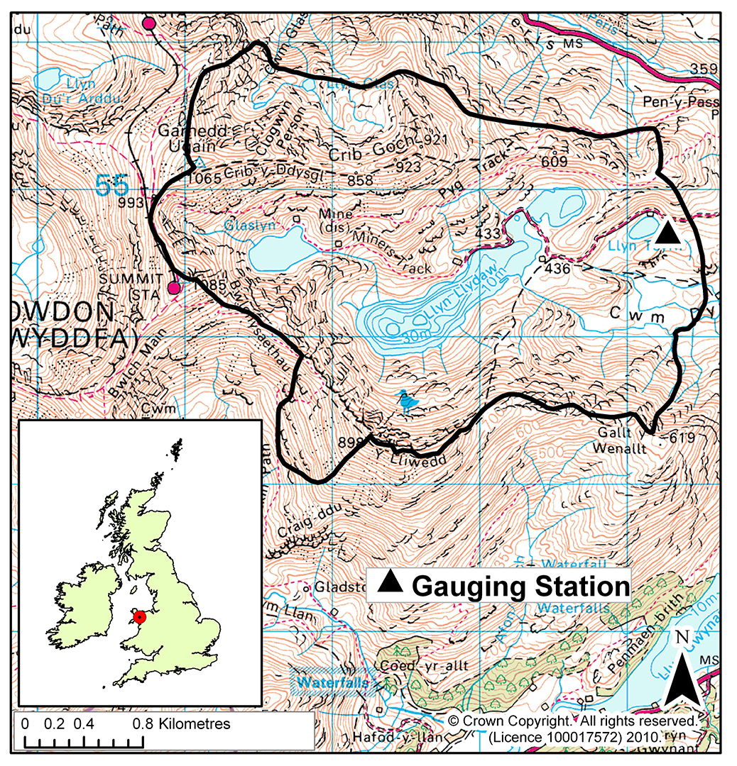 Catchment boundary and gauging location